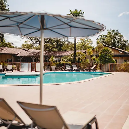 Camping Les Maritimes 4*