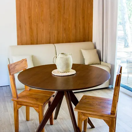 Les Maritimes 캠프장 4*