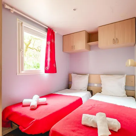 Les Maritimes 4* 세노스