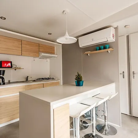 캠프장 Les Maritimes 세노스