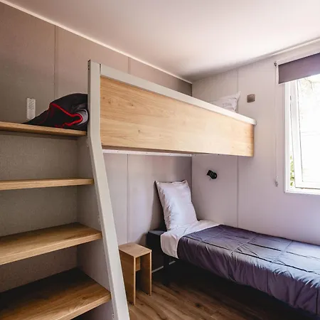 Les Maritimes 캠프장 4*