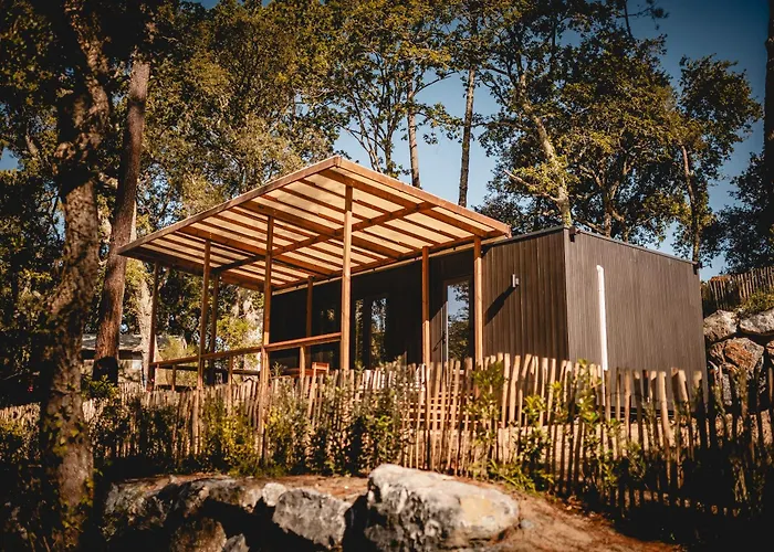 Les Maritimes אתר קמפינג סניוס