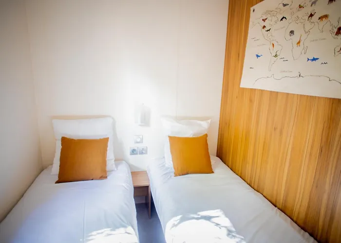 Les Maritimes 4* סניוס