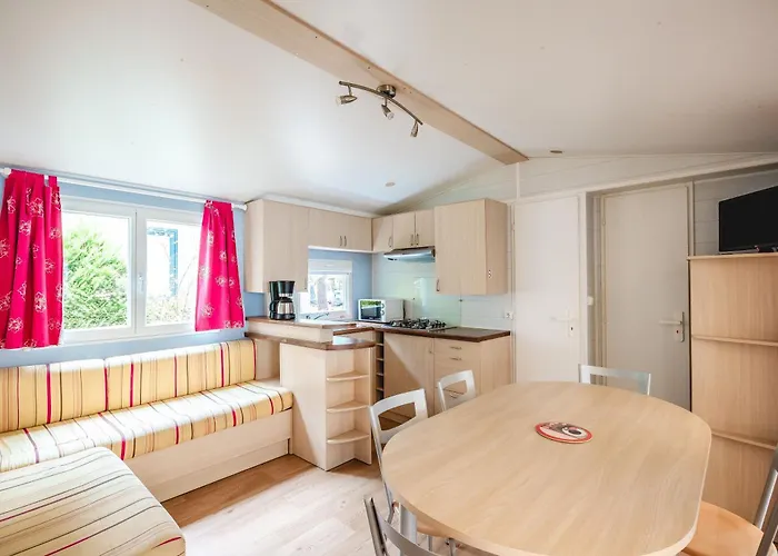 Kemping Les Maritimes 4*